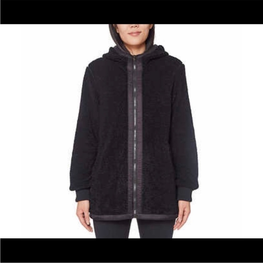 1 MADISON EXPEDITION Womens Black Hooded
Sherpa Coat - Picture 1 of 9